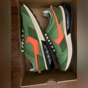 Nike Air Max Pre-Day LX "Chlorophyll"